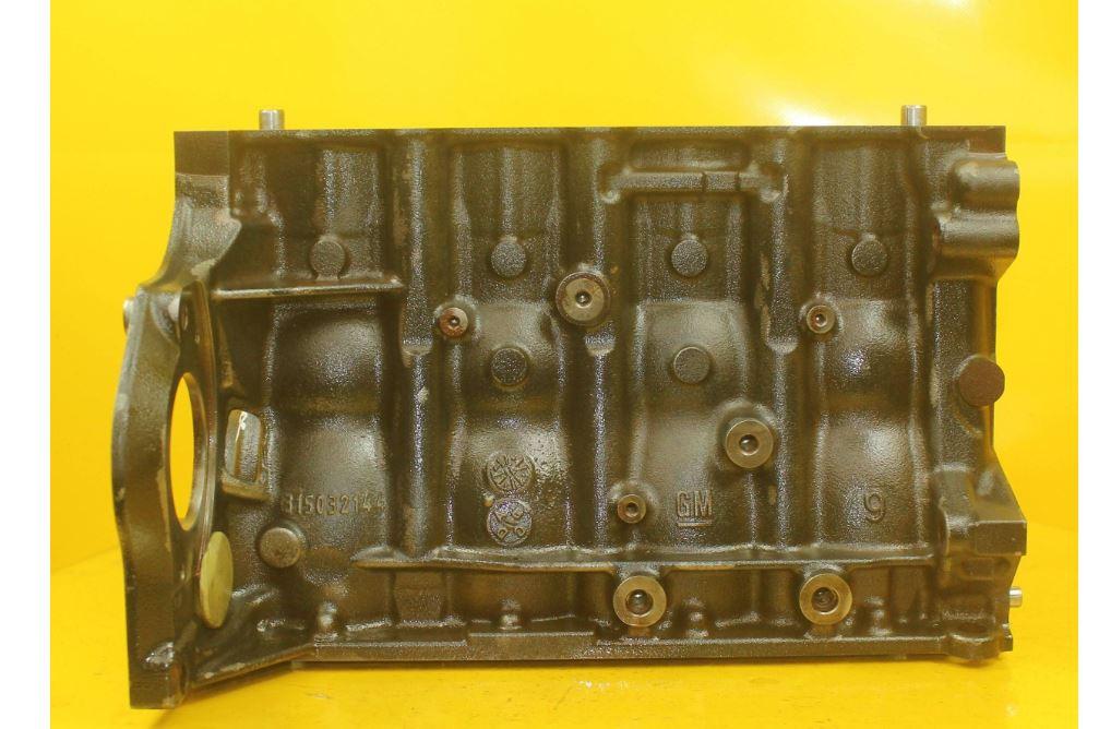 Opel Astra IV 2009-2015 hatchback 1.6 turbo 16v petrol MT 132kW 2011 Blok motora A16LET