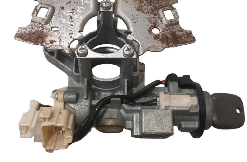 Subaru Justy III 2003-2007 hatchback 1.3 16v petrol MT 69 kW 2005  Spínacia skrinka