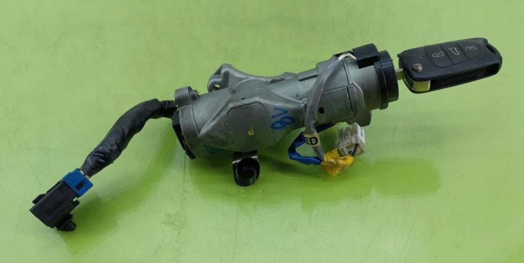 Kia Ceed I 2006-2012 hatchback 1.4 16v petrol MT 66 kW 2011  Spínacia skrinka