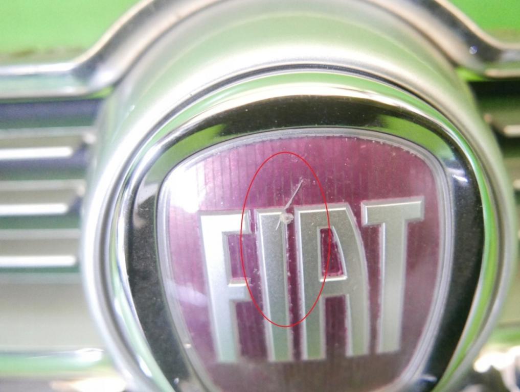 Fiat Sedici hatchback 09-14 Mriežka predná (maska chladiča) 7174155LB