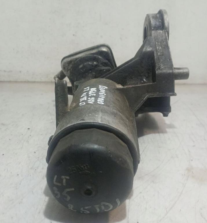 Volkswagen LT II 1996-2006 2.5 TDI diesel MT 75 kW 1999  Obal olejového filtra 074115405J
