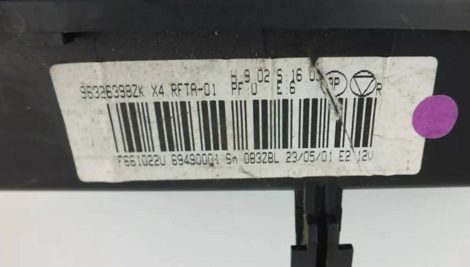 Citroen C5 I 2001-2008 hatchback 2.0 16v petrol MT 100 kW 2001  Panel kúrenia/klimatizácie 96326398ZK