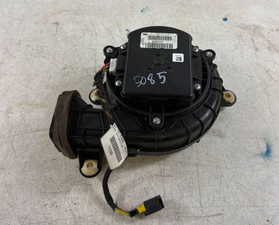 Peugeot 508 2010-2018 combi 2.0 HDI diesel AT 120 kW 2013  Ventilátor kúrenia 9670033580
