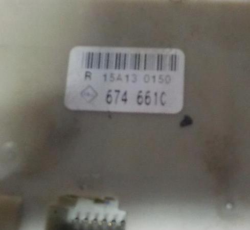 Renault Clio III 2005-2012 hatchback 1.2 16v petrol MT 55 kW 2008  Poistková skrinka 674661C
