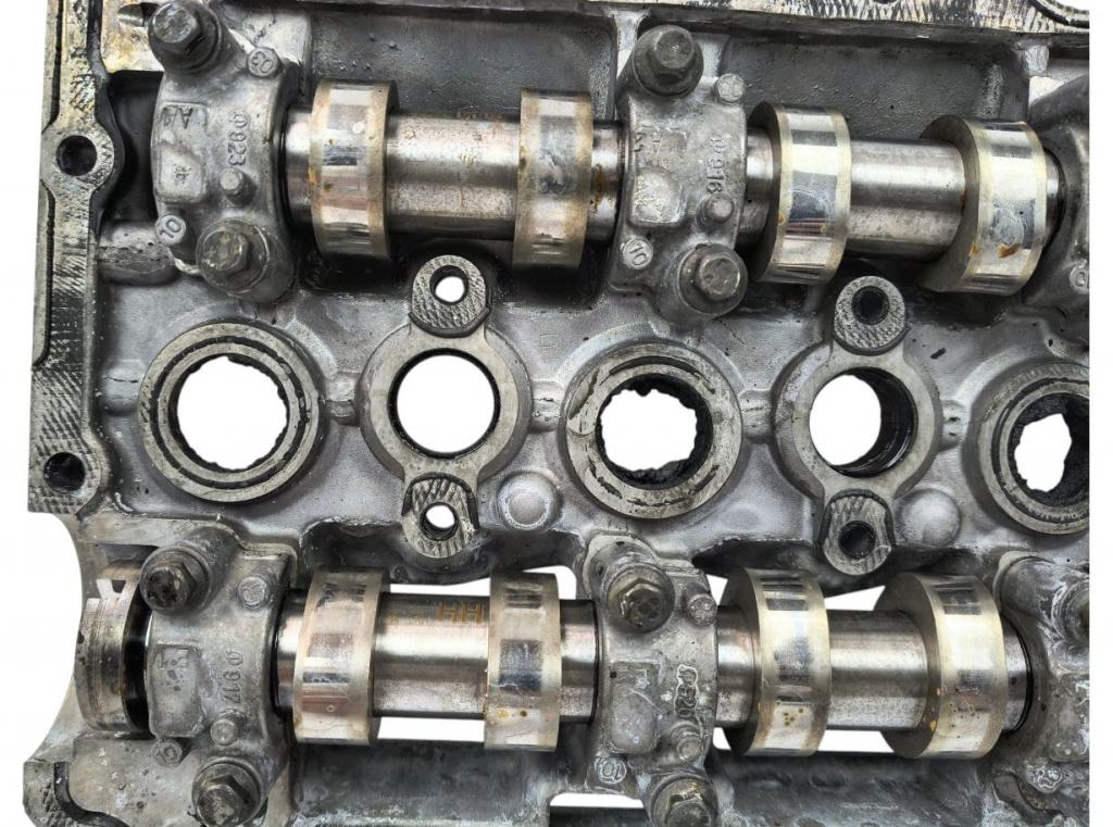 Volvo S40 II 2004-2012 sedan 1.6 HDI diesel MT 80 kW 2005  Hlava valcov 9644994680