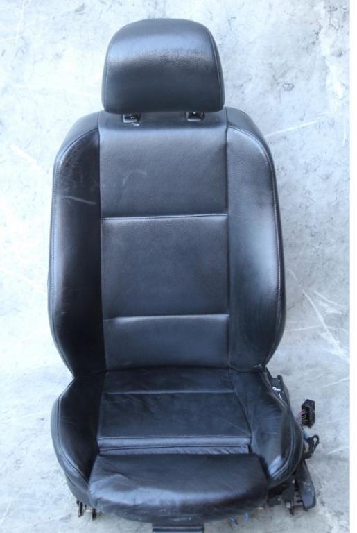 BMW X5 E53 1999-2006 hatchback 3.0 petrol M54B30 AT 170 kW 2004  Sedadlo predné ľavé