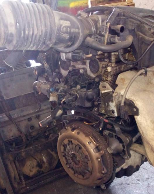 Renault Megane II 2003-2008 hatchback 1.6 16v petrol MT 83 kW Motor benzín K4M812