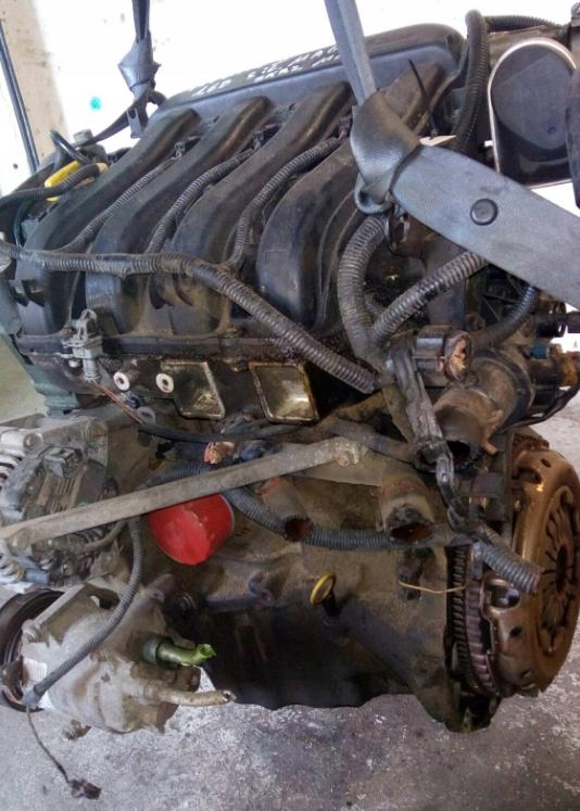 Renault Megane II 2003-2008 hatchback 1.6 16v petrol MT 83 kW Motor benzín K4M812