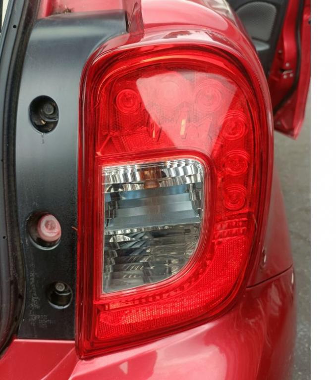 Nissan Micra K13 2010-2017 hatchback 1.2 12v petrol MT 59 kW 2016  Svetlo zadné pravé