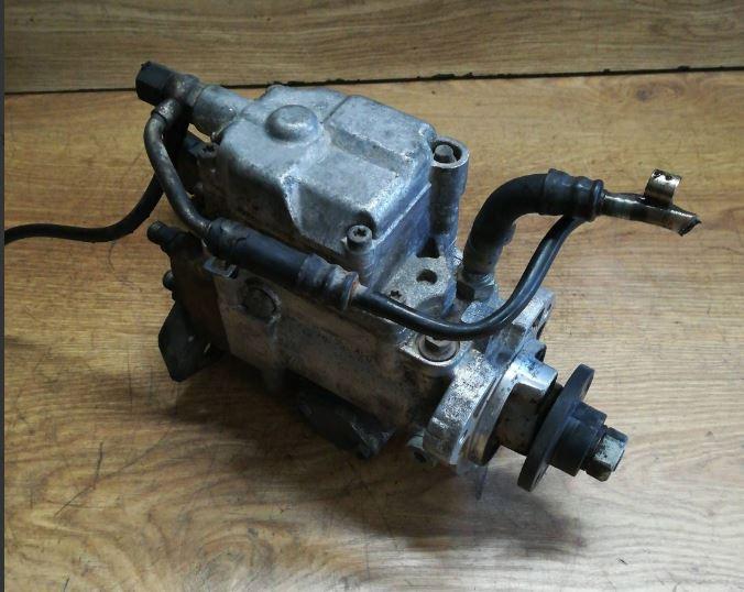 Audi A3 8L 1996-2003 hatchback 1.9 TDI diesel MT 66 kW 2000  Vstrekovacie čerpadlo 0460404984 038130107D