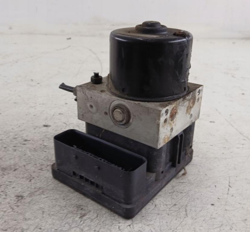 Volkswagen Golf IV 1997-2003 hatchback 1.4 16v petrol MT 55 kW 2001  Pumpa ABS 1J0614517E