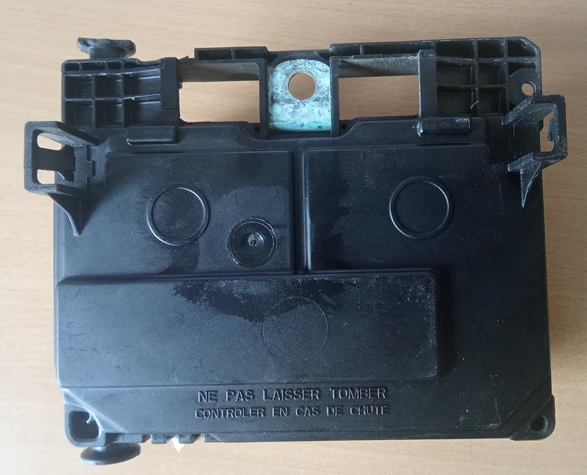 Peugeot 407 sedan 2.0 HDI diesel Modul 9656086080 S118983001J