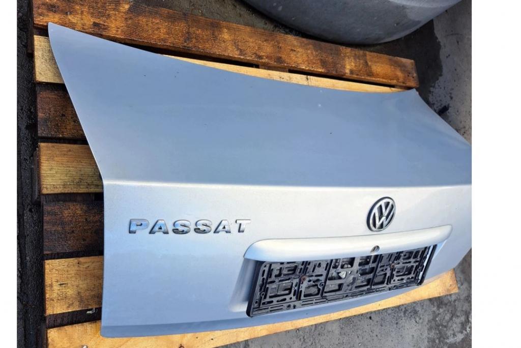 Volkswagen Passat B5 1995-2005 sedan 1.9 TDI diesel AT 81 kW 1999  Kapota zadná (kufor)