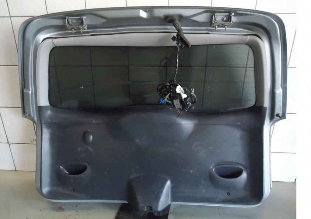 Ford Focus Mk1 1998-2004 combi 1.8 TDCI diesel MT 85 kW 2001  Kapota zadná (kufor)