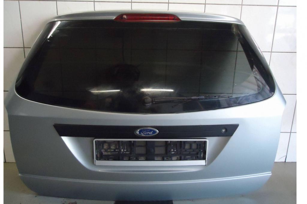 Ford Focus Mk1 1998-2004 combi 1.8 TDCI diesel MT 85 kW 2001  Kapota zadná (kufor)