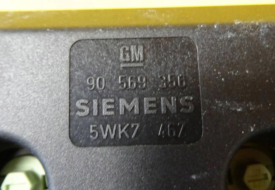 Opel Vectra B 1995-2002 2.0 16v petrol 100 kW 1998  Prístrojová doska 09134518LC