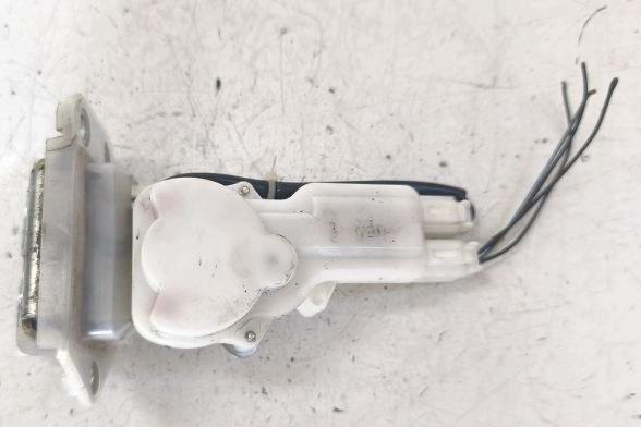 Suzuki SX4 I 2006-2014 hatchback Zámok zadnej kapoty B6765
