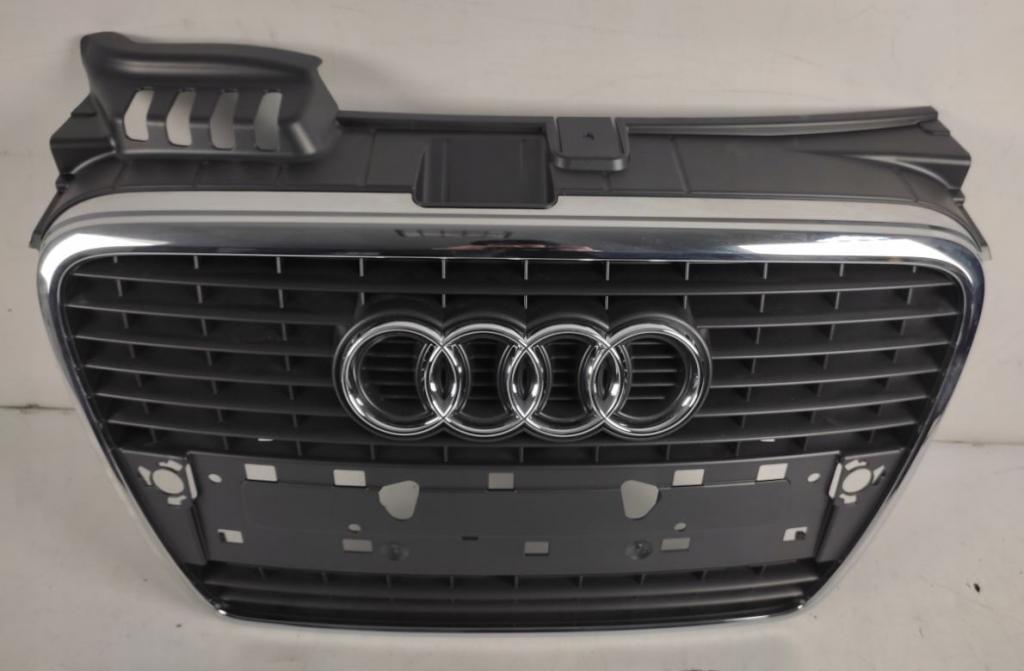 Audi A4 B7 2004-2008 combi 1.9 TDI diesel MT 85 kW 2005  Mriežka predná (maska chladiča) 8E0853651J