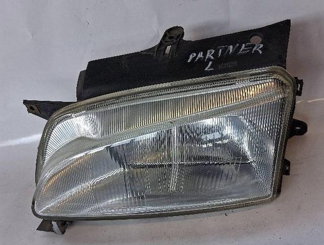 Peugeot Partner I 1996-2008 minivan Svetlo predné ľavé