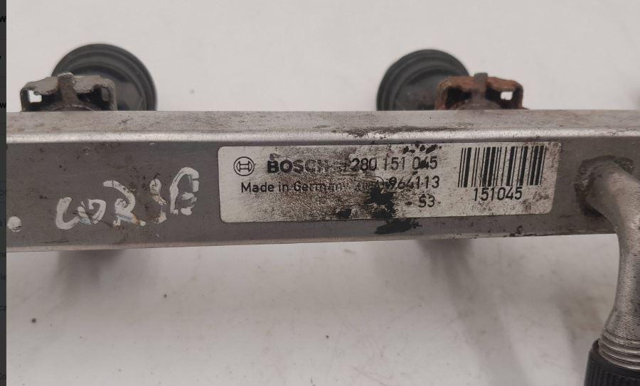 Opel Corsa B 1993-1999 hatchback 1.2 16v petrol MT 48 kW 2000  Vstrekovacia lišta 0280151045 028155764