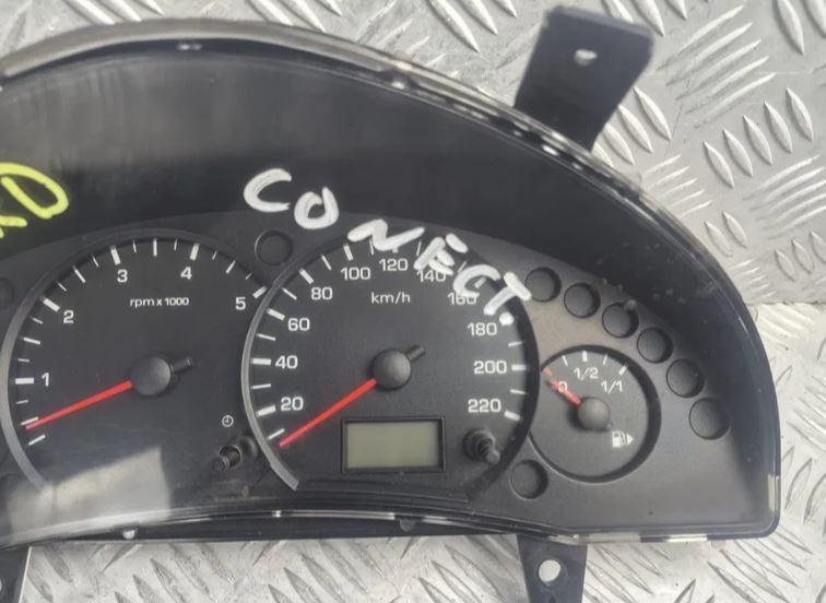 Ford Transit connect 1.8 TDDI diesel 55 kW 2003  Prístrojová doska 2t1f10849ch