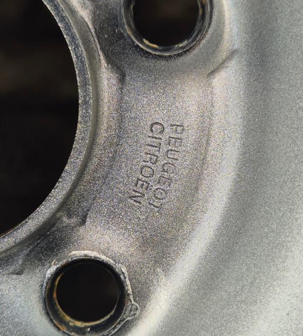 Peugeot CITROEN Plechový disk 9815311677