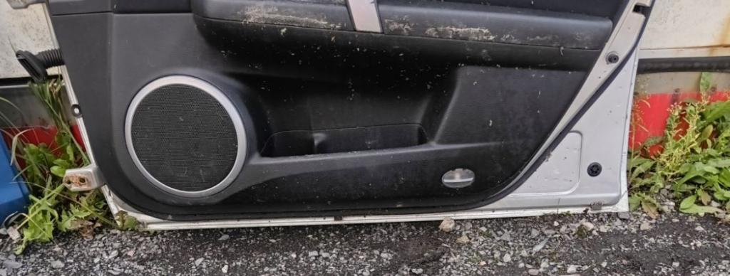 Mazda 6 II GH 2007-2012 hatchback 2.2 CITD diesel MT 120 kW 2009  Dvere predné pravé