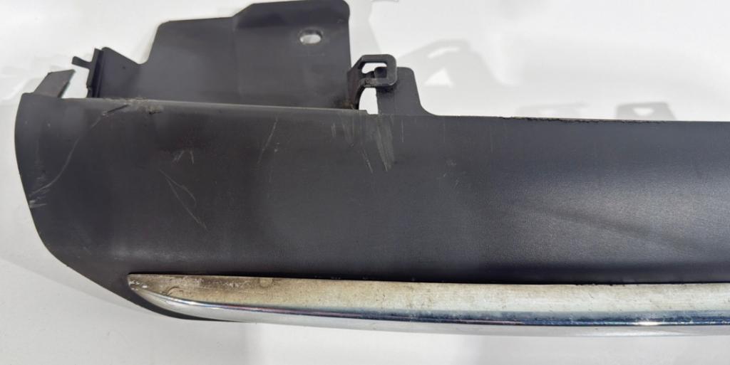 Toyota Auris II 2012-2018 combi 1.8 Hybrid gasoline, electric AT 73 kW 2018  Spoiler 52453-02140