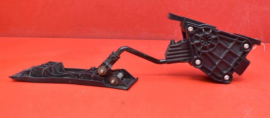 Honda Accord VIII 2008-2015 sedan 2.0 VTEC petrol MT 115 kW 2008 Potenciometer plynového pedálu 198800-7730