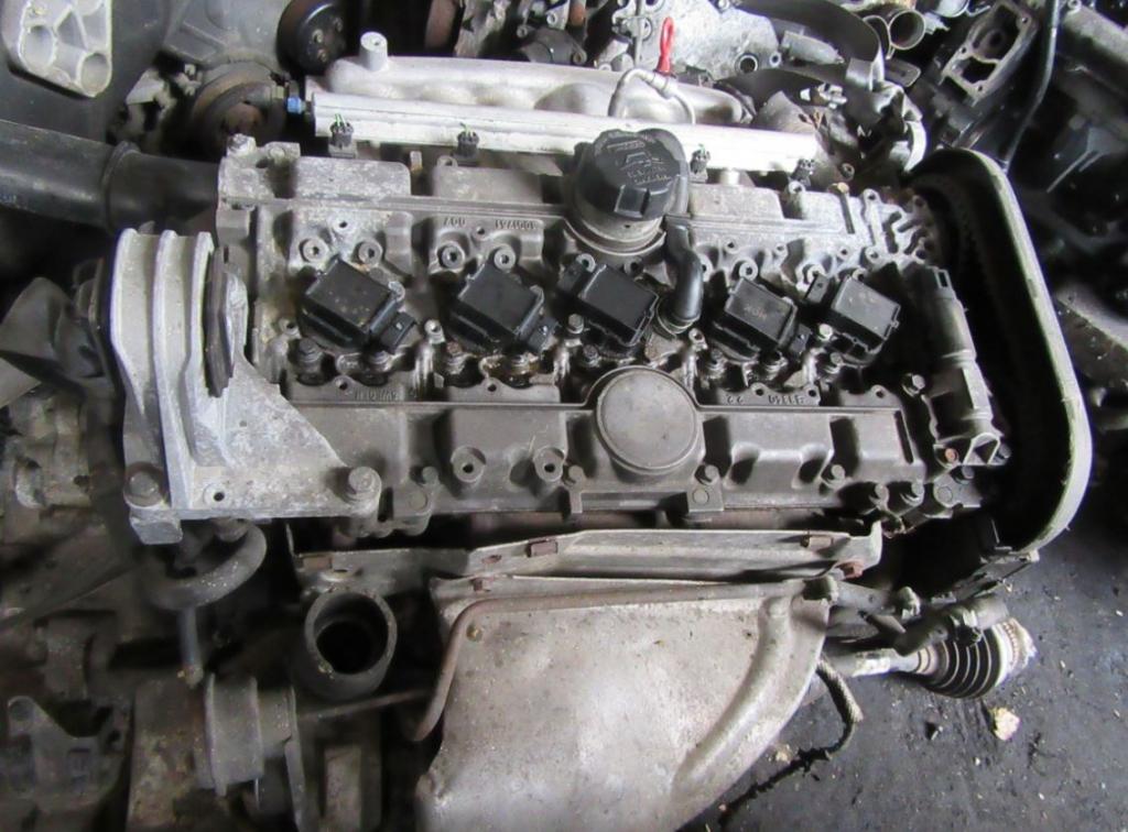 Volvo S60 I 2000-2010 sedan 2.0 T petrol MT 132 kW 2002  Motor benzín B5204T5