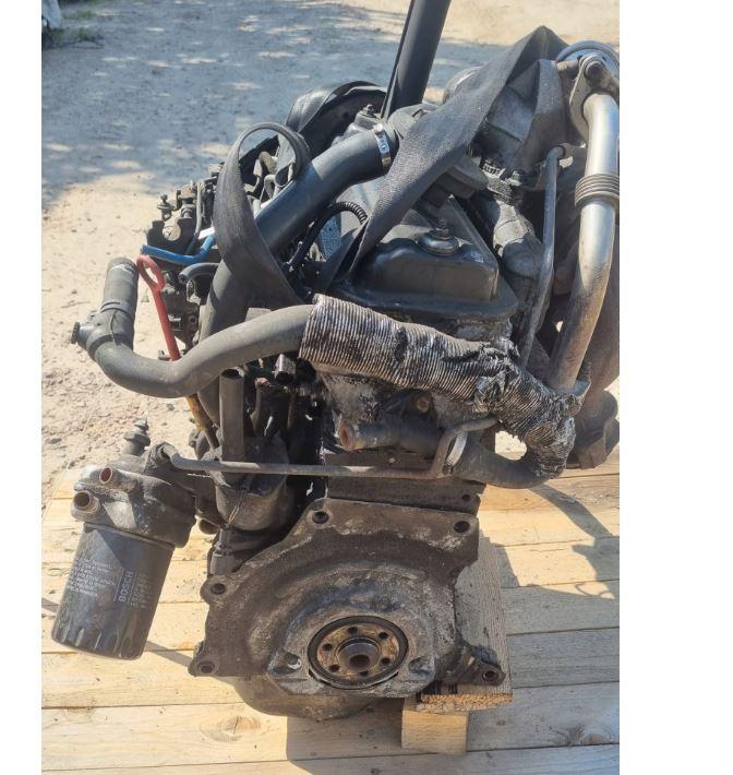 Volkswagen Transporter T4 1990-2003 1.9 TD diesel MT 50 kW 1996 Motor diesel ABL