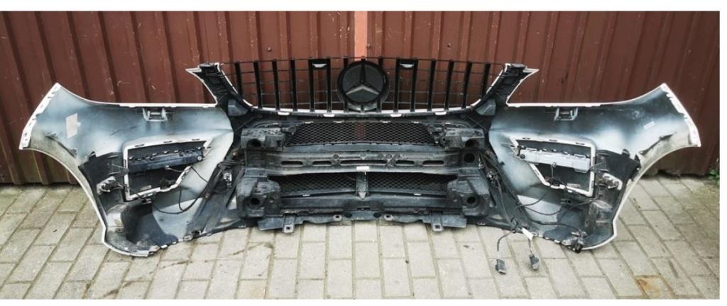 Mercedes ML W166 2011-2015 hatchback 3.5 V6 petrol AT 225 kW 2012  Nárazník predný
