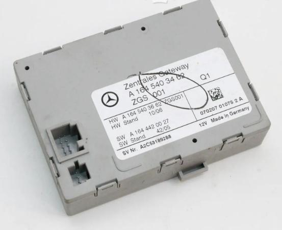 Mercedes R W251 2005-2013 hatchback 3.0 CDI diesel AT 165 kW 2008  Modul A1645403462