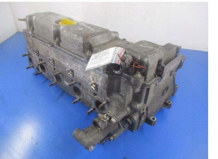 Opel Signum hatchback 2.2 DTI diesel MT 92 kW 2004  Hlava valcov R9128018