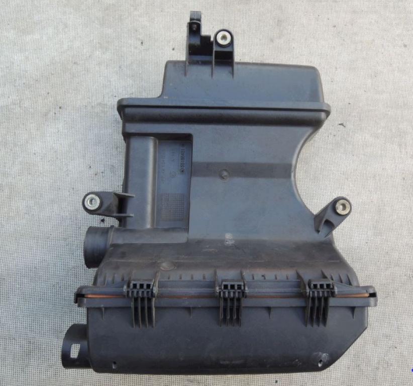 Fiat Bravo II 2007-2014 hatchback 1.4 16v petrol MT 66 kW 2008  Obal vzduchového filtra 46783548