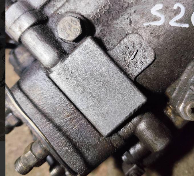 Volkswagen LT II 1996-2006 2.5 TDI diesel MT 75 kW 1999 Vstrekovacie čerpadlo 074130107N