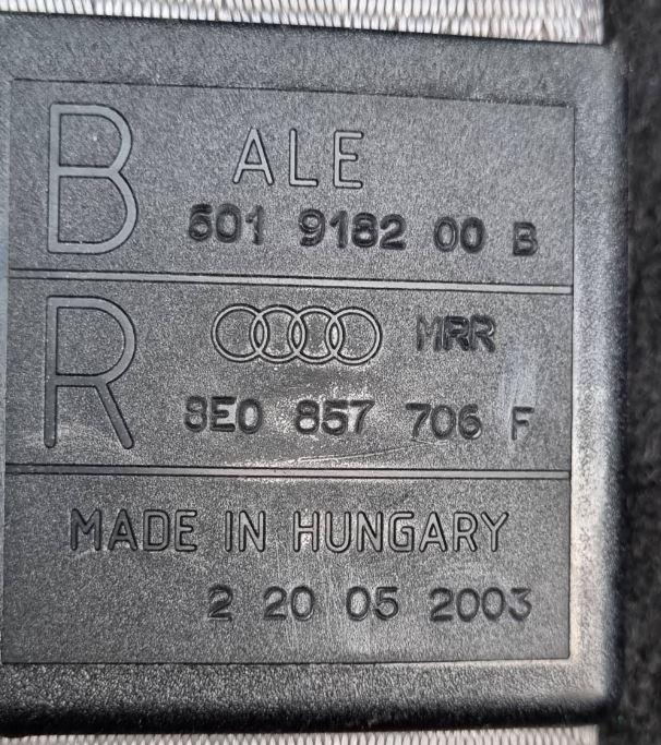 Audi A4 B6 2000-2004 combi 1.9 TDI diesel MT 96 kW 2002  Bezpečnostný pás predný pravý 8E0857706F 8E0857706F MRR