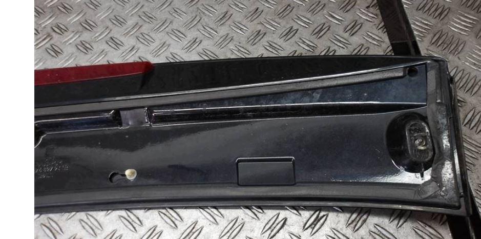 Seat Leon I 1999-2005 hatchback 1.9 TDI diesel MT 81 kW 2003  Spoiler 1M6827933B