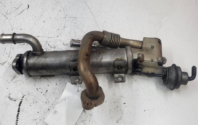 Audi A4 B7 2004-2008 combi 2.0 TDI diesel 103 kW 2006  Chladič spalín 03G131512R