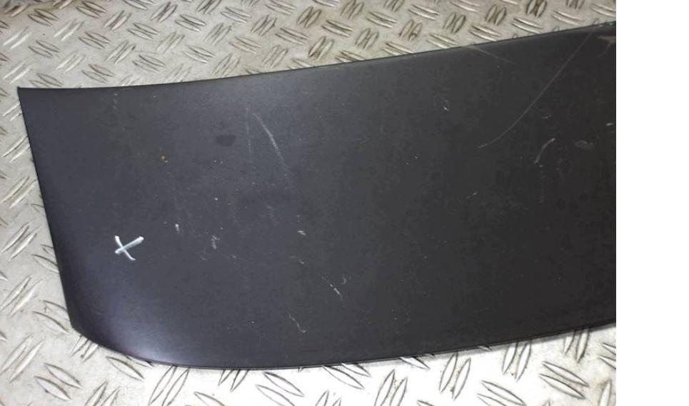 Seat Leon I 1999-2005 hatchback 1.9 TDI diesel MT 81 kW 2003  Spoiler 1M6827933B
