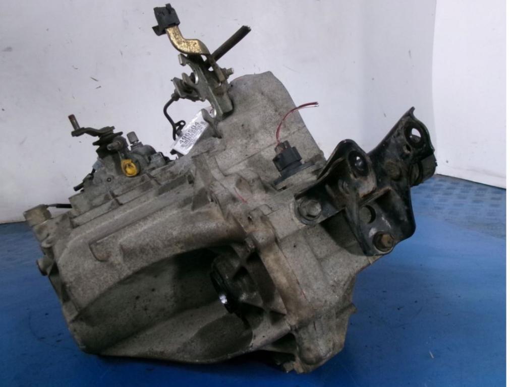 Toyota Yaris I 1999-2005 hatchback 1.0 VVTI petrol MT 50 kW 2000 Prevodovka manuálna C551