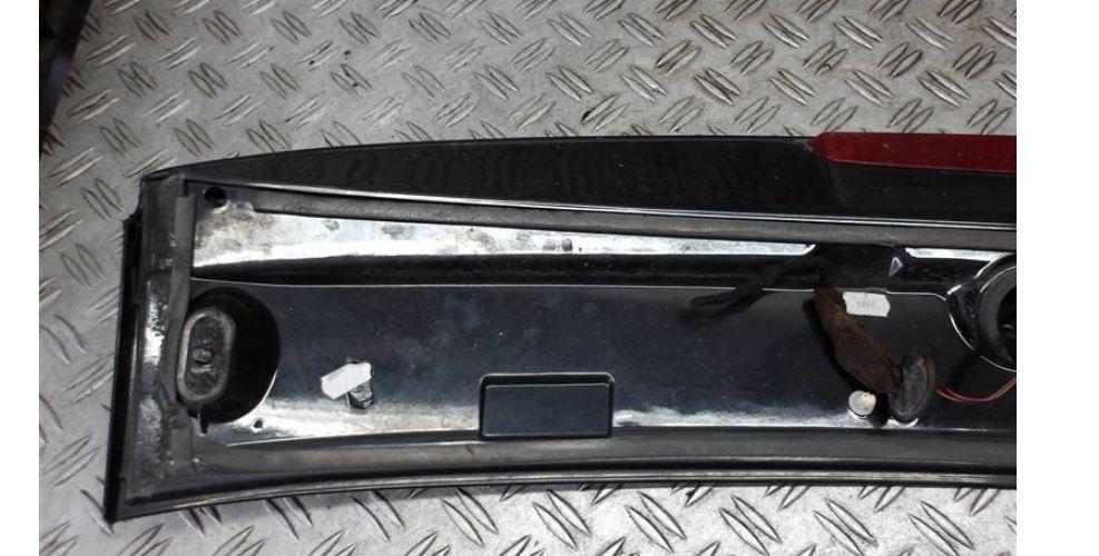 Seat Leon I 1999-2005 hatchback 1.9 TDI diesel MT 81 kW 2003  Spoiler 1M6827933B