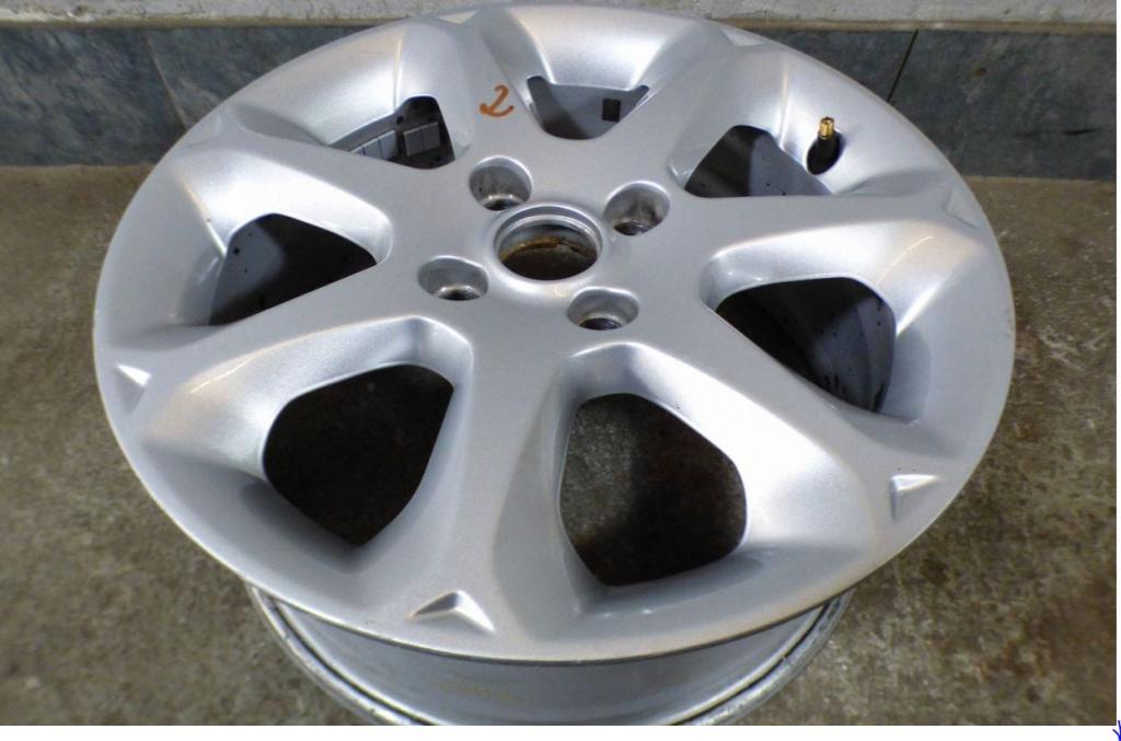 Ford Fiesta Mk7 2008-2017 hatchback 1.5 TDCI diesel MT 55 kW 2013  Hliníkový disk 8A6J1007GA  4x108 6.5Jx16H2 ET41,5