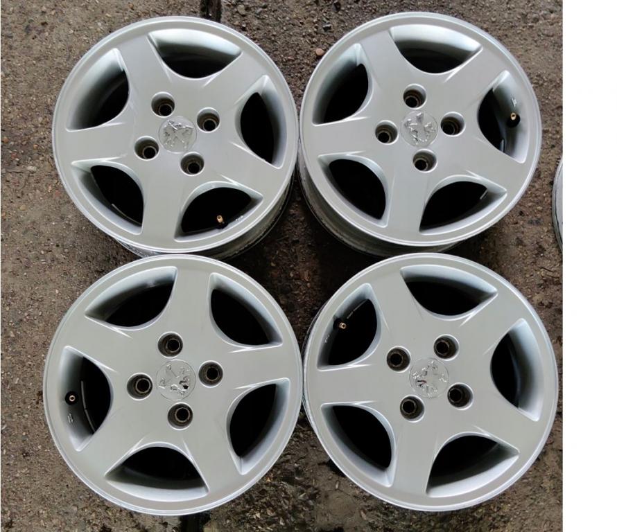 Peugeot 206 hatchback 1.4 petrol MT 55 kW 2000  Hliníkový disk 14 5,5J 4X108 ET34