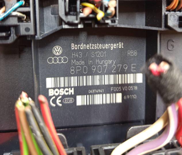 Audi A3 8P 2003-2012 hatchback 1.9 TDI diesel MT 77 kW 2006  Modul komfortu 8P0907279E