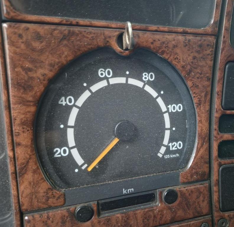 Scania  114    Prístrojová doska