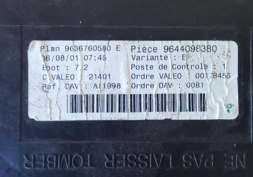 Peugeot 307 hatchback 1.6 16v petrol MT 80 kW Modul BSI 9644098380