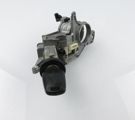 Opel Astra III 2004-2014 hatchback 1.7 CDTI diesel MT 74 kW 2007  Spínacia skrinka 2421430 N0501881 N0501882