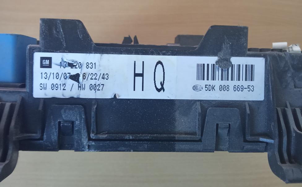 Opel Astra III 2004-2014 combi 1.7 CDTI diesel MT 2006  Modul BSI 13220831