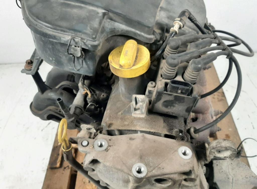 Renault Thalia I 1998-2009 sedan 1.4 petrol MT 55 kW 2004 Motor benzín K7J700